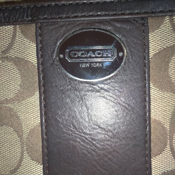 Coach Legacy Signature Stripe Swingpack Crossbody Bag - Picture 3 of 16